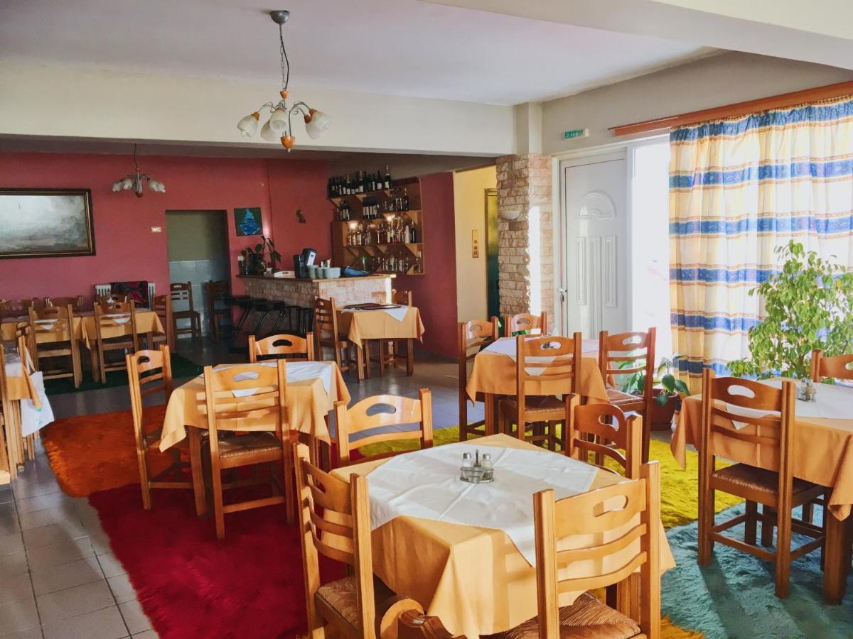 Ξενοδοχείο "Ηραία" Loutra  Exterior photo